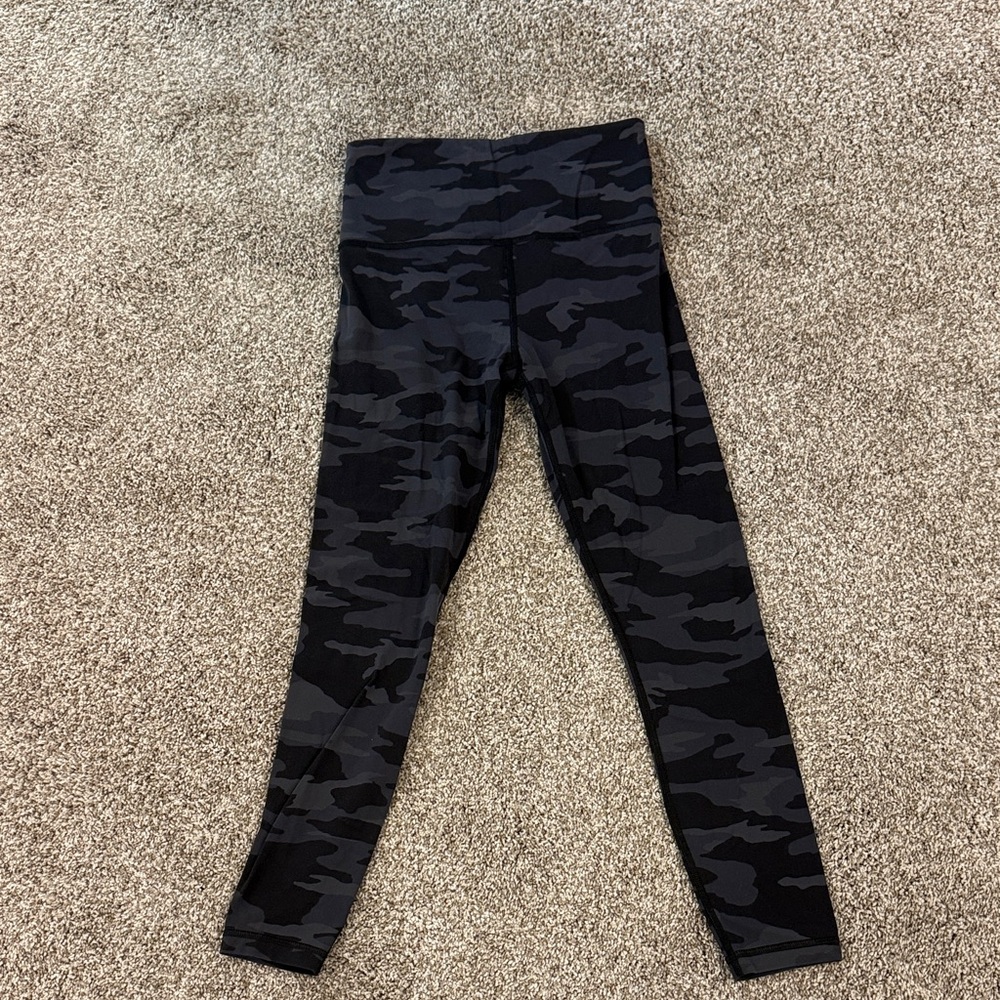 Athleta Black Camouflage Leggings
